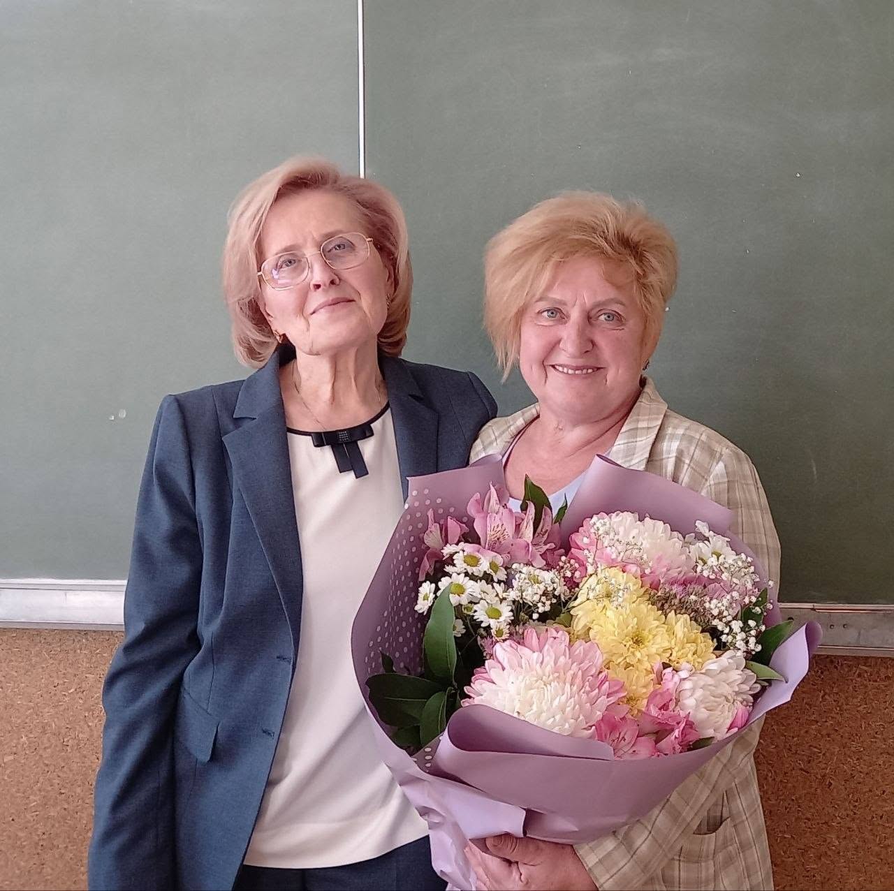 Щиро вітаємо з високим визнанням! Щиро вітаємо з високим визнанням!