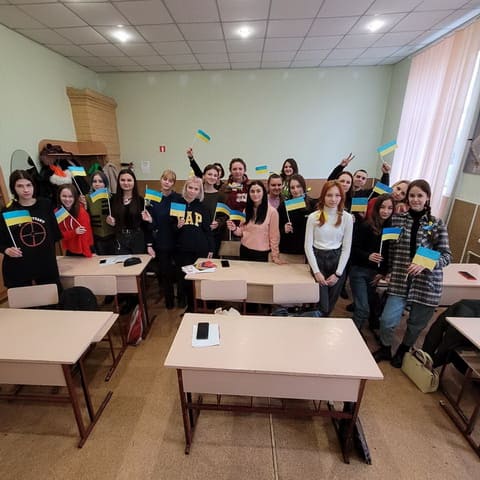 Виховна година до Дня Єдності