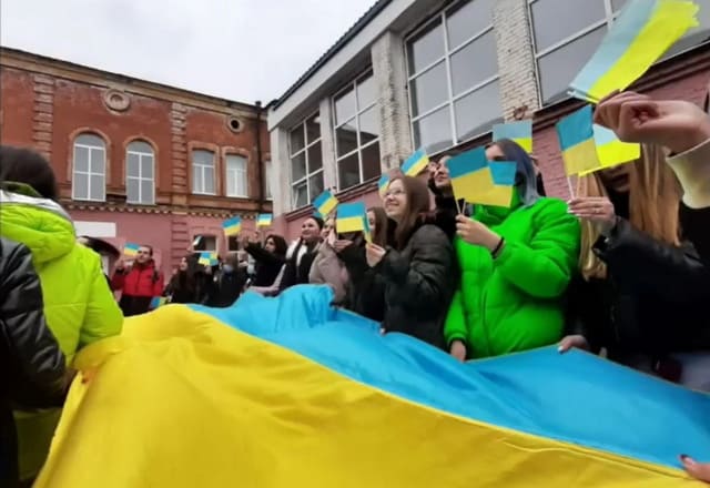 Шановний випускник!