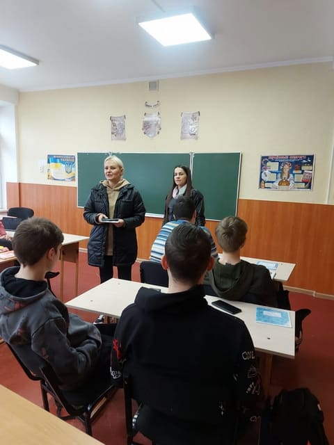 Профорієнтаційний проект "Вступ до професії" Профорієнтаційний проект "Вступ до професії"