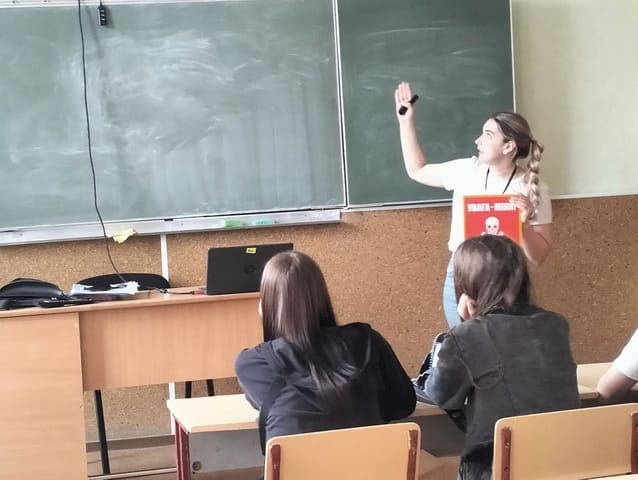 Навчання з попередження ризиків від вибухонебезпечних предметів Навчання з попередження ризиків від вибухонебезпечних предметів