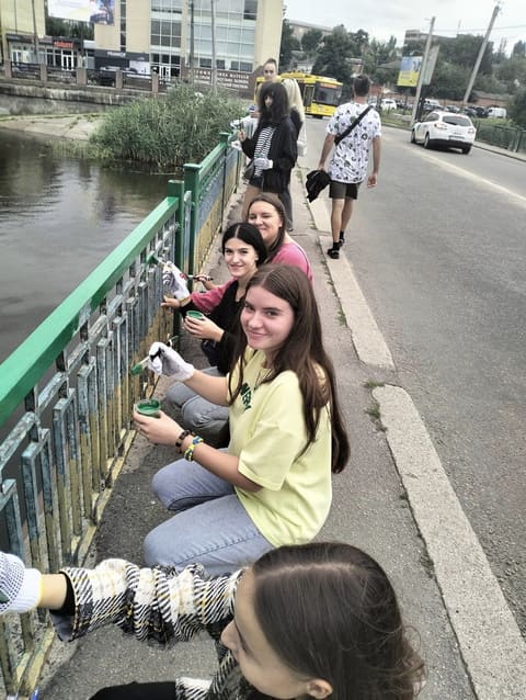 "Українська молодь єднає"