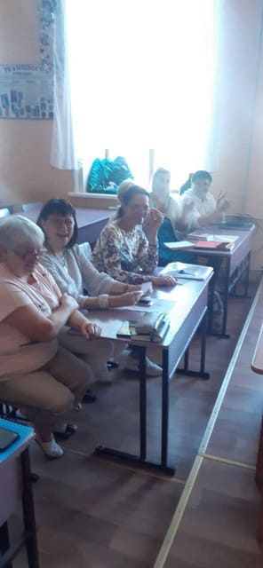 "Інтелект-шоу" "Інтелект-шоу"