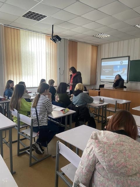 Майстри в/н провели профорієнтаційну зустріч з учнями НВО #32 «Школа мистецтв» Майстри в/н провели профорієнтаційну зустріч з учнями НВО #32 «Школа мистецтв»