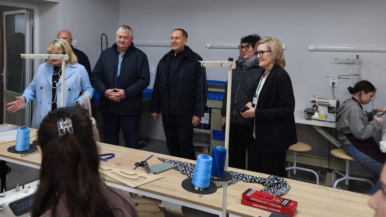 Відкрився навчально-практичний центр сучасних швейних технологій і дизайну