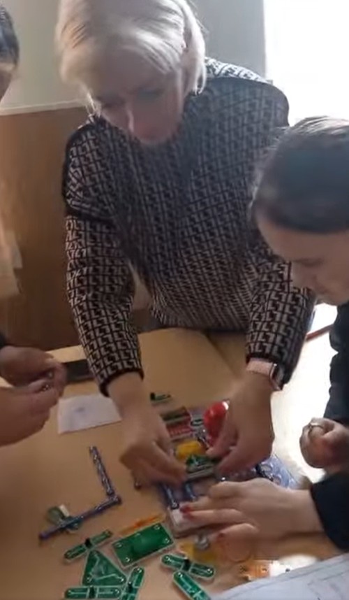 "Мелодія та хаос: фізика звуку і вплив шуму на живі організми"